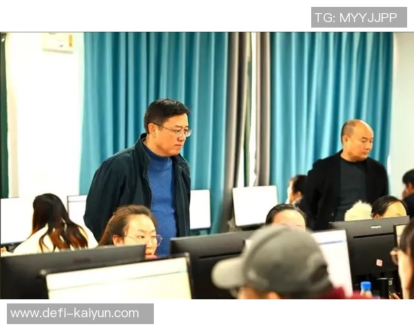 足球球星签名背后的故事与价值揭秘让你了解明星球员的独特魅力与个人风采